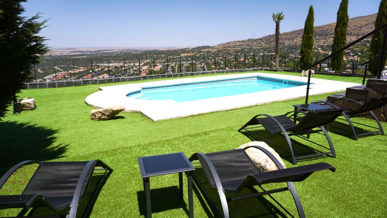 Villa Los Angeles El Espinar Eksteriør billede